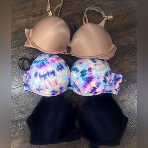 Victoria Secret Bra bundle - size 36B